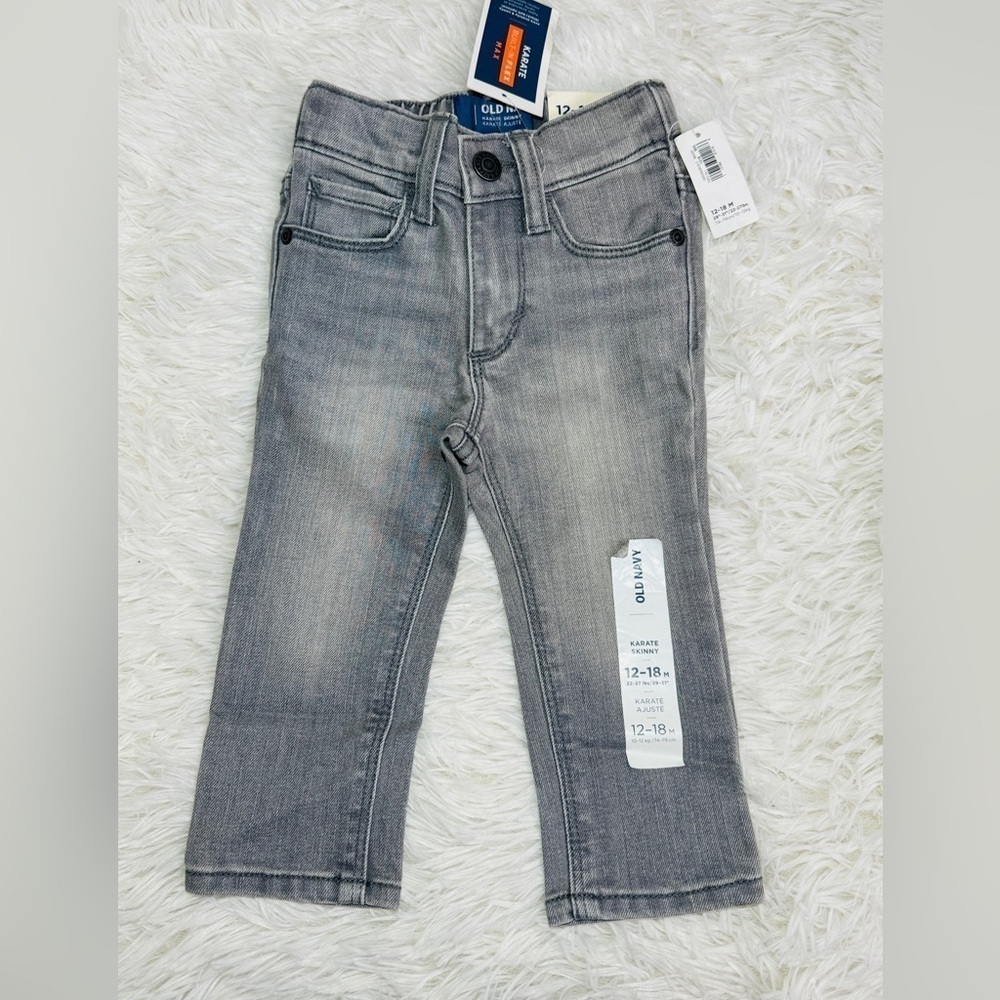 NEW WITH TAG OLD NAVY BOY 12-18mo Karate Skinny Gray Jeans